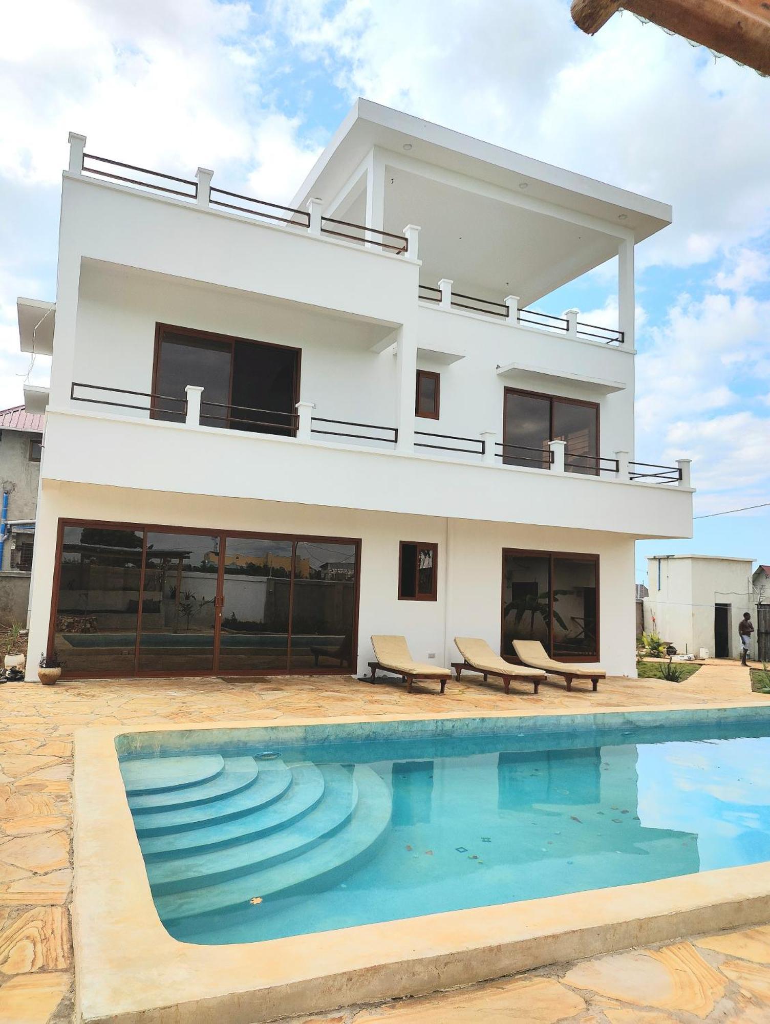 Luxury White Villa Nungwi Exterior foto